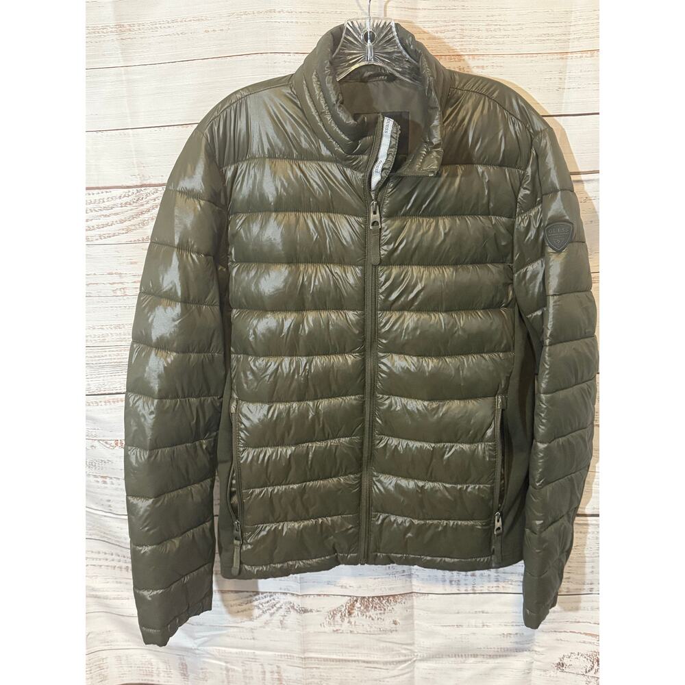 GUESS Men’s Puffer Jacket | Olive Green | Size M | Lightweight Quilted Zip-Up
